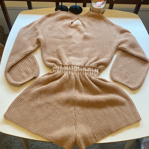 Knit romper - Picture 2 of 2